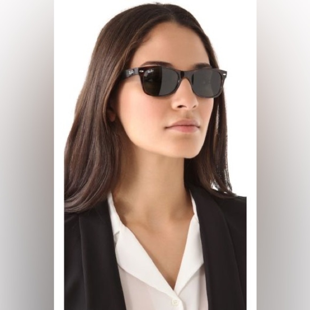 Ray-Ban New Wayfarer Sunglasses tortise